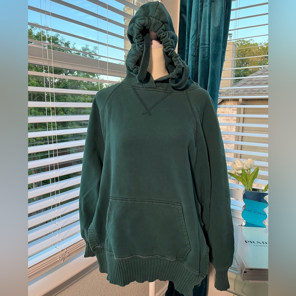 American Eagle Sweatshirt
